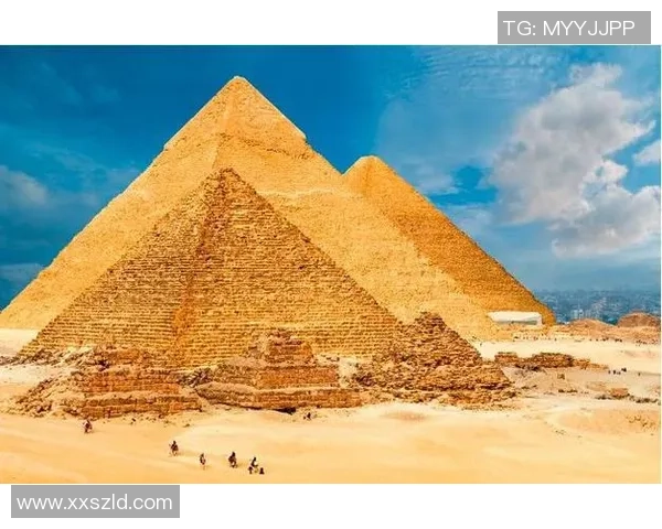 古埃及足球的起源与发展探秘：从法老时代到现代体育的演变之路